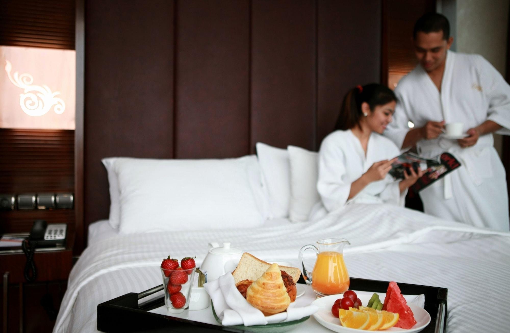 Cambridge Hotel Medan Extérieur photo